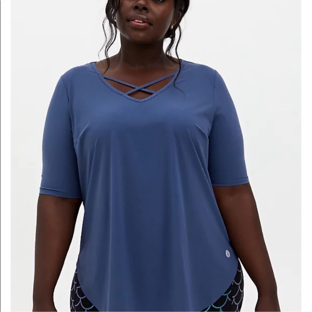 Torrid 0 Criss Cross Wicking Active Tee